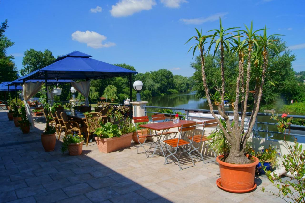 Pension Bootshaus Hotel Weissenfels Exterior photo